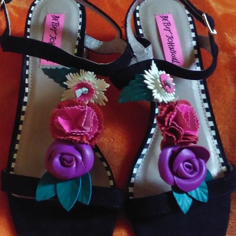 Betsey Johnson flower sandals.  New.  comes with free drawstring shoe bag.